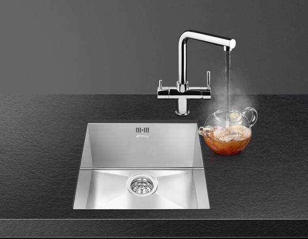 6bc44c65-ce0e-11e8-8264-002590aecc74-4