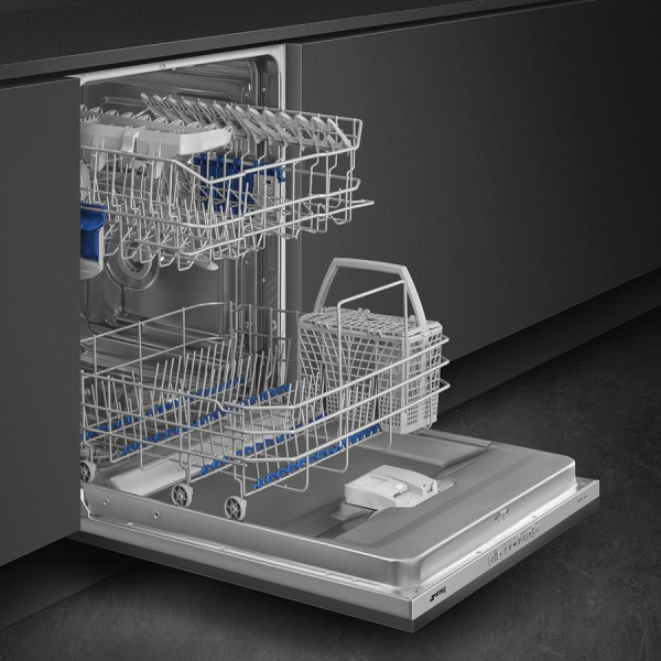 95f8d8f6-b833-11ec-8682-a4bf018f3b7a-4